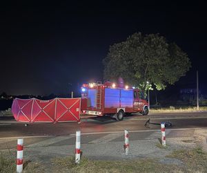 Błonie. Wjechali hulajnogą elektryczną prosto pod tira. Nie mieli szans, zaginęli na miejscu