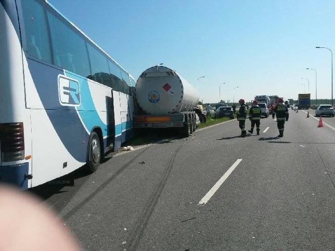 wypadek na A4 w Bratkowicach