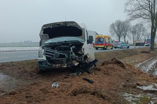 Kraksa pod Siedlcami! Zajechała drogę, bo się zagadała