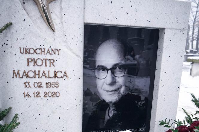 Piotr Machalica: pierwsza rocznica śmierci. Super Express odwiedził grób aktora
