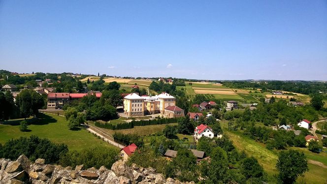 To miasto z Małopolski było kiedyś wsią. Kiedyś należało do najstarszego zakonu w Polsce