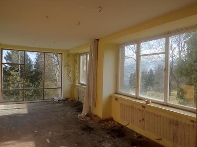 Porzucony dom wczasowy w Karpaczu