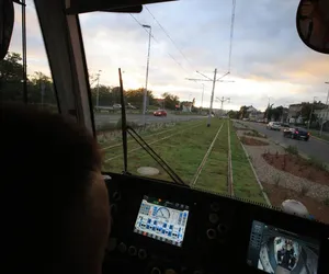 Toruń: Pierwszy tramwaj pojechał na JAR [ZDJĘCIA]