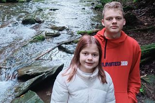 Zmienili przepisy dosłownie rzutem na taśmę. Czy Igor i Lenka dostaną potrzebny lek?