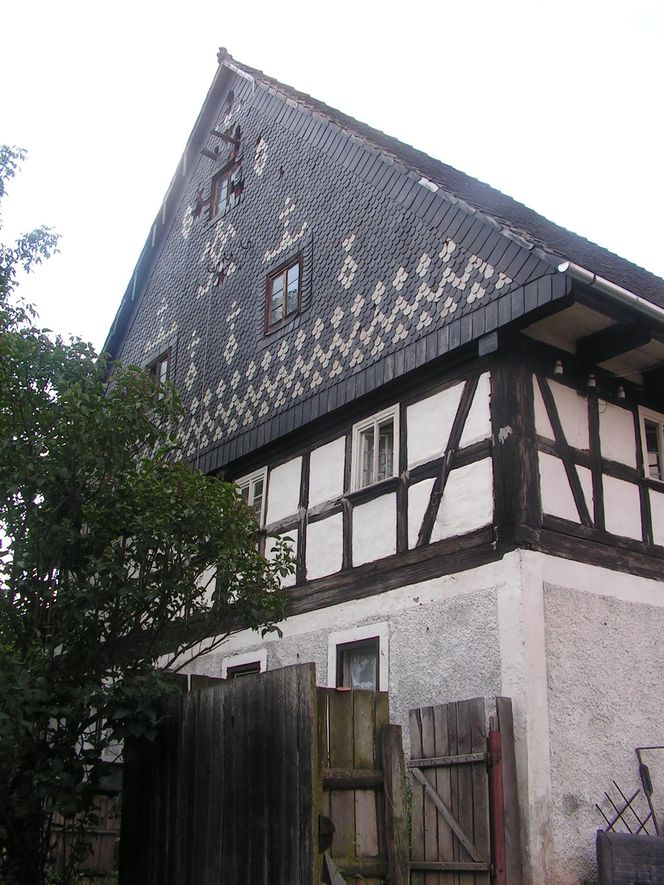 Remont domu szachulcowego w Płóczkach Górnych (Dolny Śląsk)