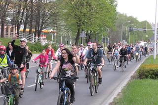 Rowerzyści nie zawiedli, bo na trasie, która liczyła 15 kilomatrów, pojawili sie ci starsi, i ci młodsi.