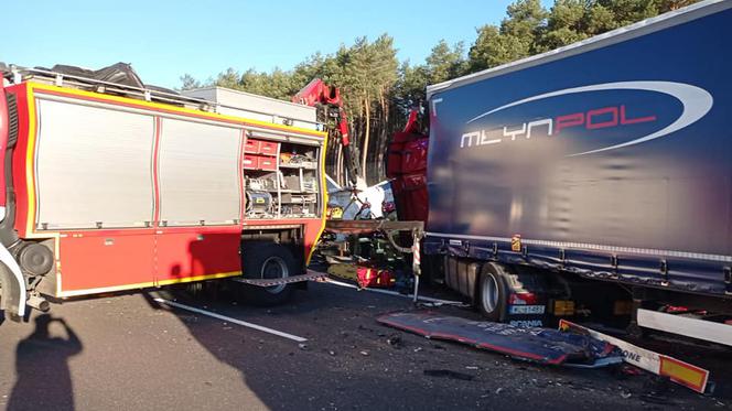 Wielkopolskie: Tragiczny wypadek na A2 pod Koninem! Nie żyje 25-letni kierowca 