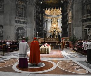 Hołd dla papieża Benedykta XVI