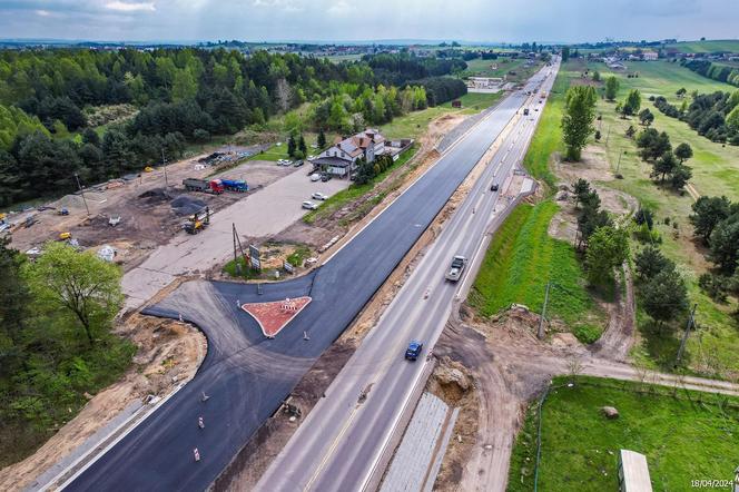 Trwa remont gierkówki w województwie  śląskim. Drogowcy układają nawierzchnię