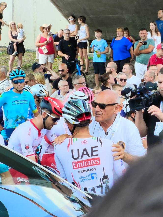 Tour de Pologne w Katowicach. Kolarze bawią się z kibicami