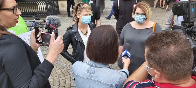 Protest przeciwko podwyżce cen biletów w MPK Wrocław