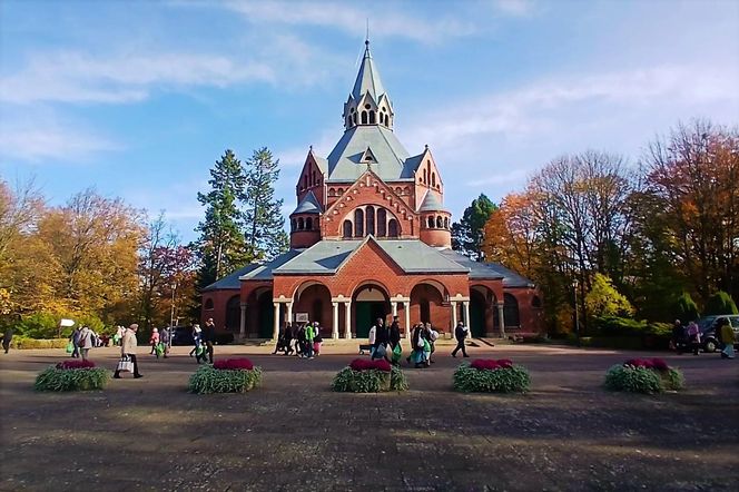 1 listopada na Cmentarzu Centralnym w Szczecinie