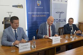 Toruń będzie miał pięć nowych tramwajów od firmy PESA. Umowa podpisana