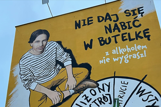 Zagraj w butelkę. Nowy ruchomy mural w Warszawie porusza ważną kwestię