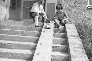 QUIZ PRL. Gry i zabawy dziecięce w Polsce ludowej