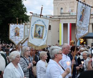 75 lat temu obraz Matki Boskiej w Lublinie zapłakał. Wierni uczcili rocznicę „Cudu lubelskiego” procesją różańcową