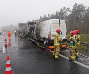 Spaliły się nowe busy na S5. Na jednego czekał klient w Lesznie 