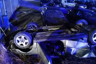 Audi dachowało i wpadło w komis samochodowy. Kto siedział za kierownicą?