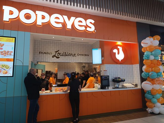 Kolejka czekała od 5 rano. Byliśmy na otwarciu Popeyes w Gdyni 