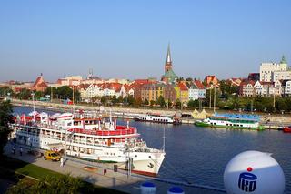 Rejsy po Odrze. Ile trwają i ile kosztują? Statki we Wrocławiu, Szczecinie i innych