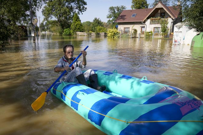 Burmistrz wyjechała na drogie wakacje, w tym czasie jej miasteczko zalała wielka fala. "Nie wrócę"