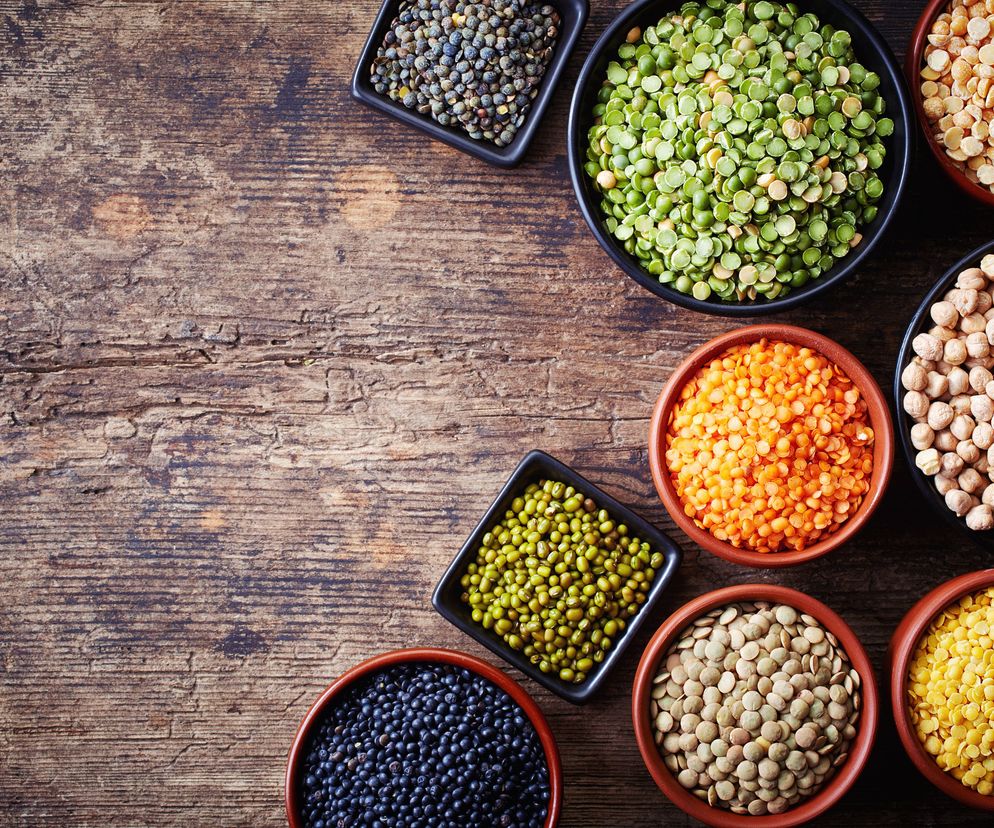 Rośliny strączkowe warto spożywać z ziołami ułatwiającymi trawienie.