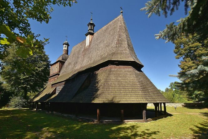 Najlepsze małe miejscowości w Małopolsce do odwiedzenia w wakacje. TOP 10 według AI