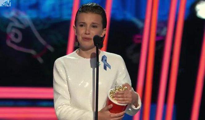 Millie Bobby Brown z serialu Stranger Things na MTV Movie Awards 2017