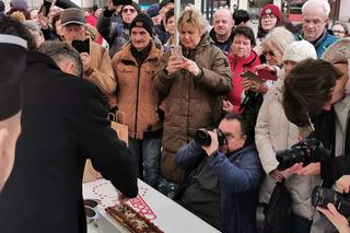 W Kaliszu powstał mazurek wielkanocny, który mierzył ponad 33 metry!