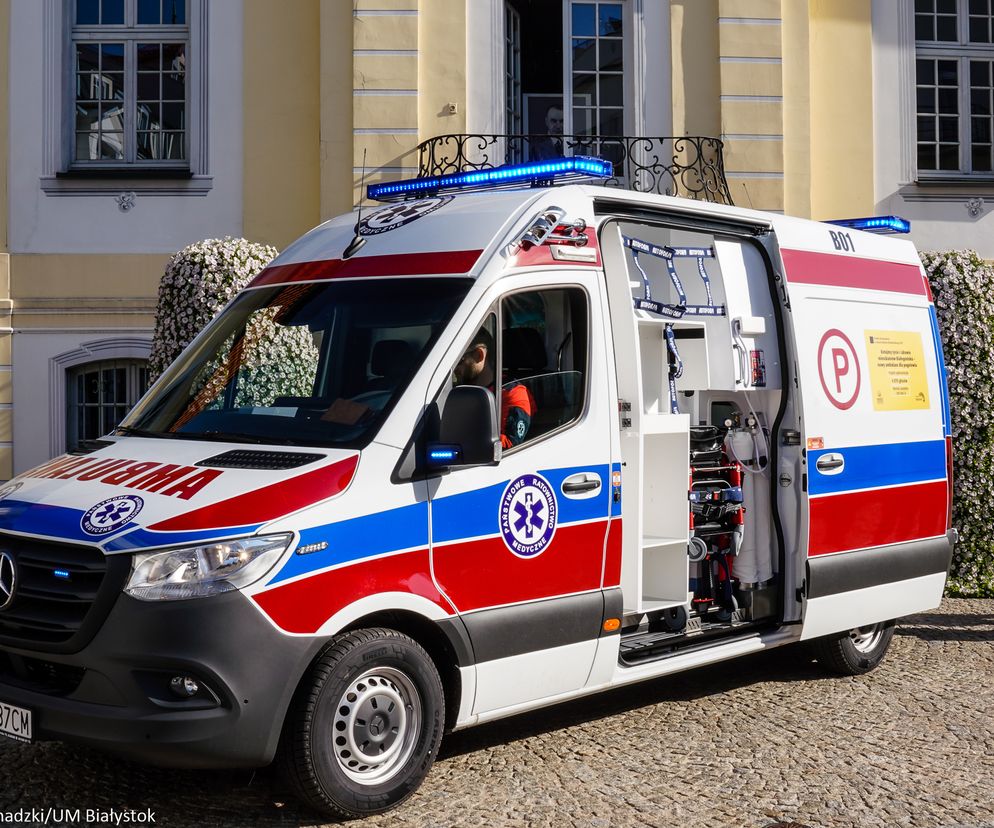 Mieszkańcy wybrali, miasto kupiło. W Białymstoku jest nowa karetka