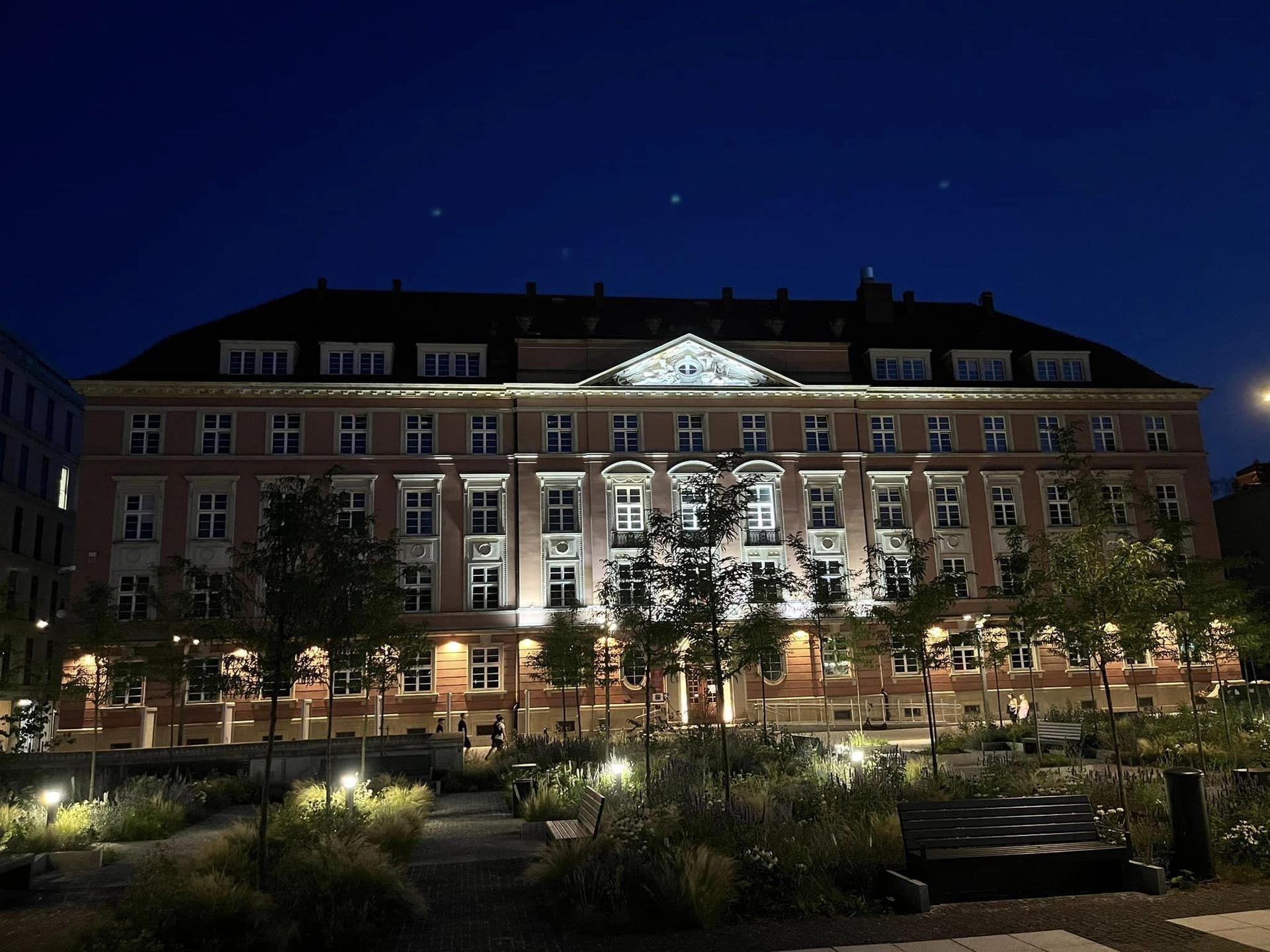 Plac Nowy Targ we Wrocławiu - już otwarty