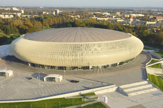 TAURON Arena Kraków zamienia się w urząd dla Ukraińców. Kto może dostać numer PESEL?