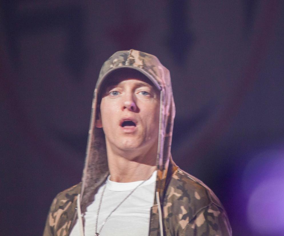 Tak dziś wygląda Eminem! Świat usłyszał o nim ponad ćwierć wieku temu. Przez lata kontrowersyjny raper mocno się zmienił! 