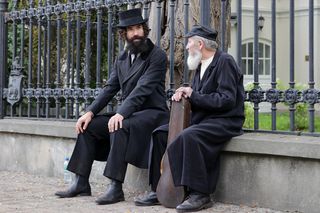 Nowa Lalka na ulicach Warszawy. Zdjęcia z planu filmowego jak wehikuł czasu