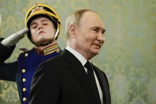 Twarz sobowtóra Putina się rozpada?! Wędrujące kości, spadające policzki, ból brody