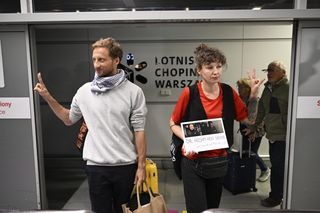 Poseł Sterczewski wrócił do Polski