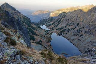 Tatry po słowackiej stronie nie są tak oblegane? To mit! Nagranie z wejścia na Rysy mówi coś innego [WIDEO]