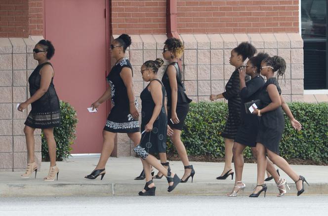 pogrzeb bobbi kristin