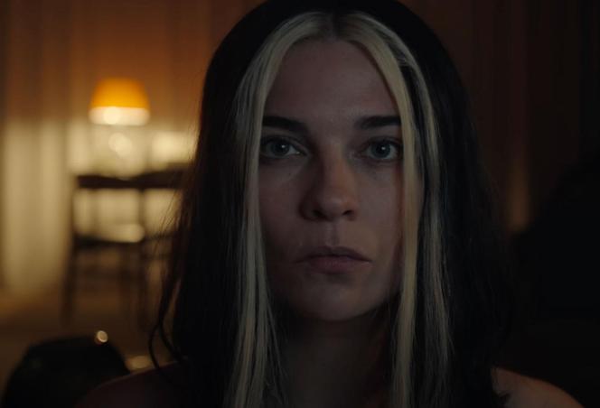 Black Mirror, sezon 6 Joan (Annie Murphy)