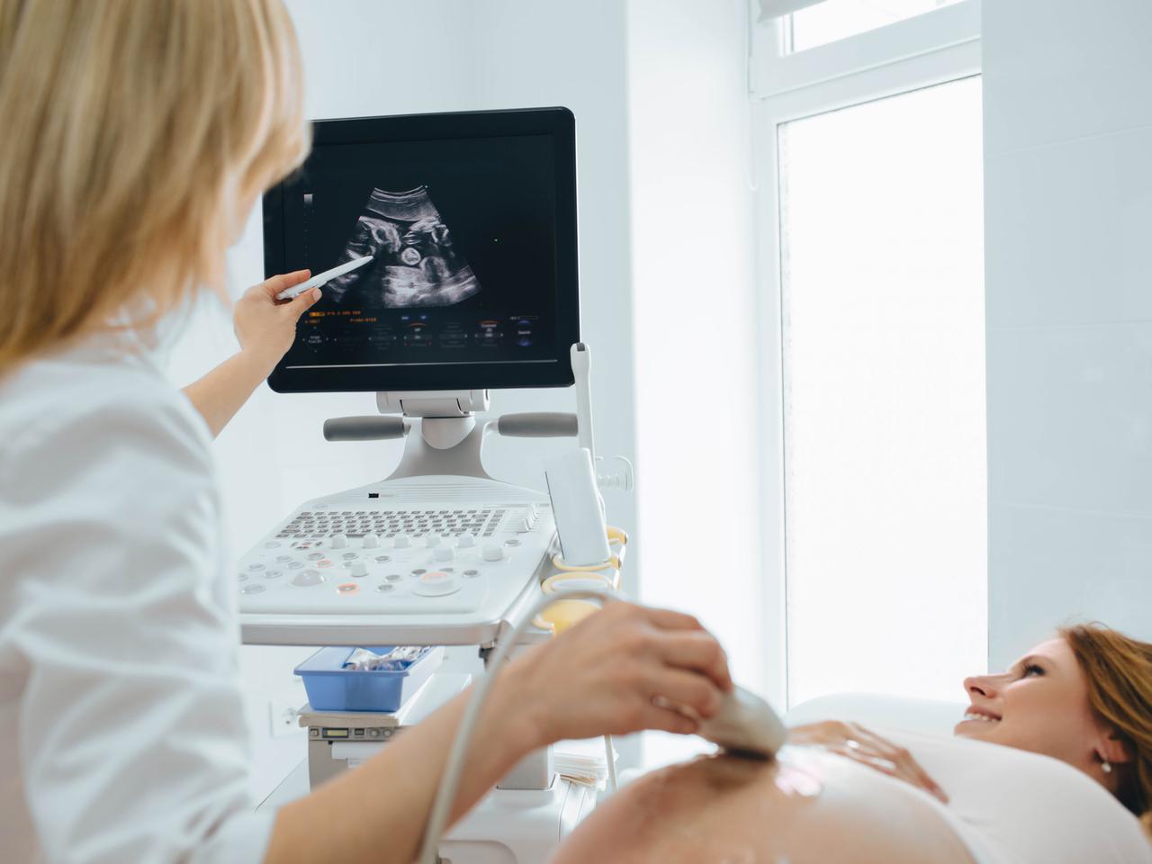 Nieinwazyjne badania prenatalne : USG, echo serca płodu, test Manninga...