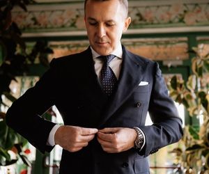 Maciej Kurzajewski pokazał niepublikowane zdjęcia ze ślubu. Natychmiastowa reakcja Cichopek