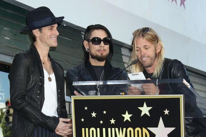 Dave Navarro, Taylor Hawkins i muzyk AC/DC nagrali album! Co z projektem po śmierci perkusisty?