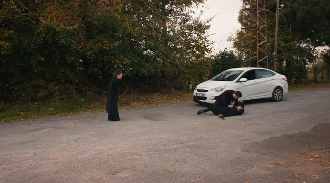 Dziedzictwo (Emanet) odc. 654. Nana, Yaman, Idris