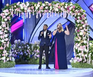 Festiwal Weselnych Przebojów Polsatu. Marcelina Zawadzka jak młoda, Ela Romanowska z wielkim rozcięciem, a Miszczak kwitnie!