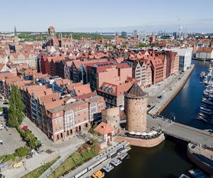 Wyspa Spichrzów - współczesna handlowo-mieszkaniowa dzielnica w sercu Gdańska