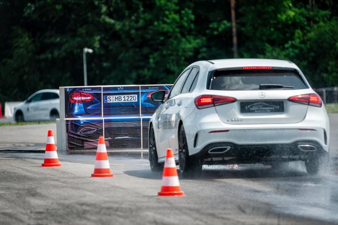 Mercedes-Benz Safety Experience 2019