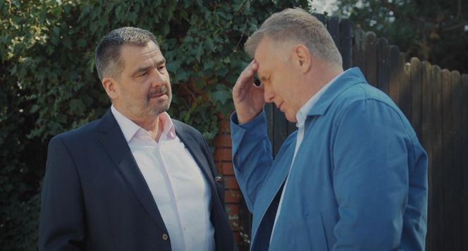 M jak miłość odc. 1878. Artur Rogowski (Robert Moskwa), lekarz Marek (Tomasz Traczyński)