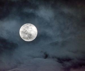 Pełnia Księżyca w lipcu 2024 namiesza. Koźli Księżyc mocno wpłynie na nasze decyzje