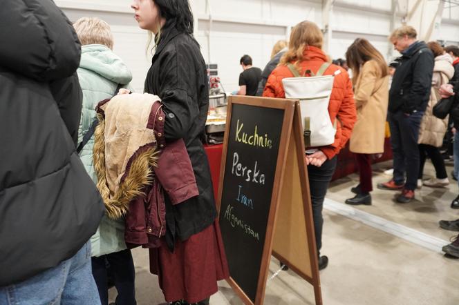 Ogromne kolejki pod i w Targach Lublin! Wszyscy chcieli spróbować smakołyków z całego świata! [GALERIA]