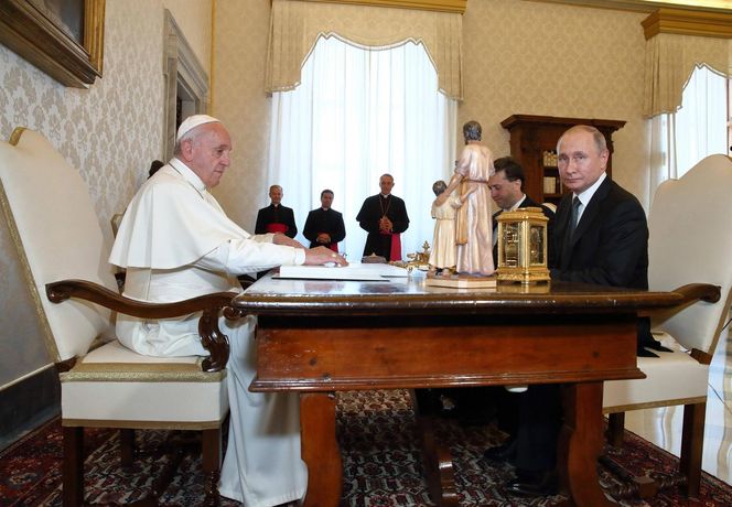 Światowi przywódcy u boku papieża Franciszka